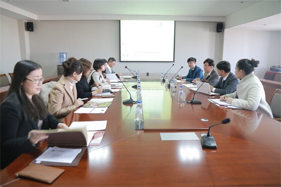 beat365官方网站与韩国牧园大学座谈会.JPG