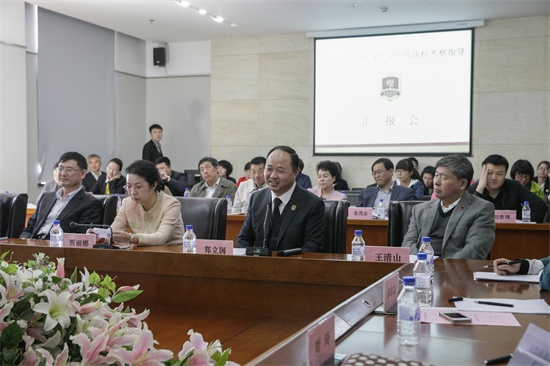 14beat365官方网站董事长、院长郑立国汇报beat365官方网站发展情况.jpg